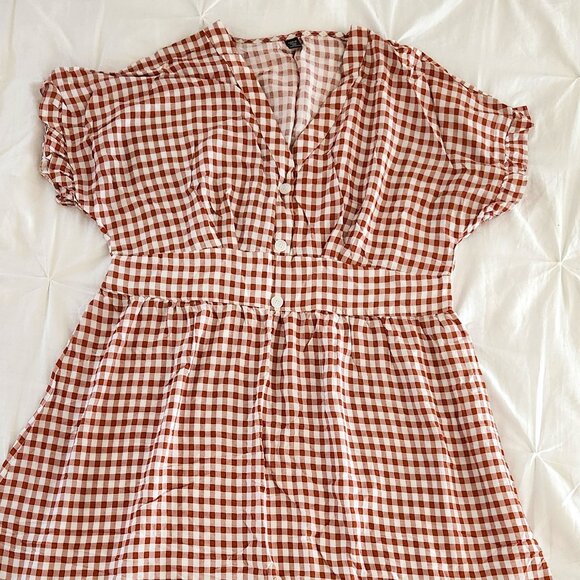 Fall Gingham Dress, 4X (fits more like a 3x) - Picture 2 of 4